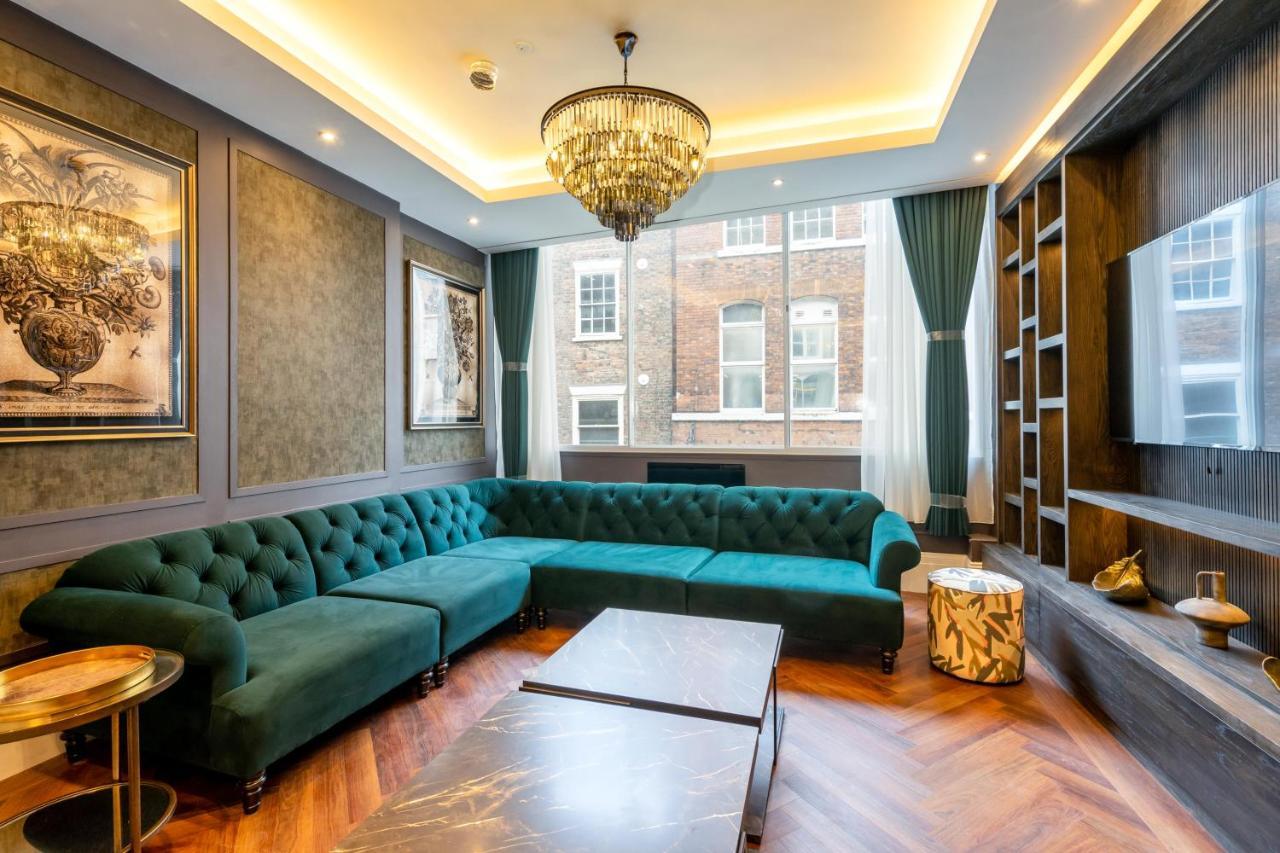 34 Coney Street - The Tobacconist & Cigar Importer York